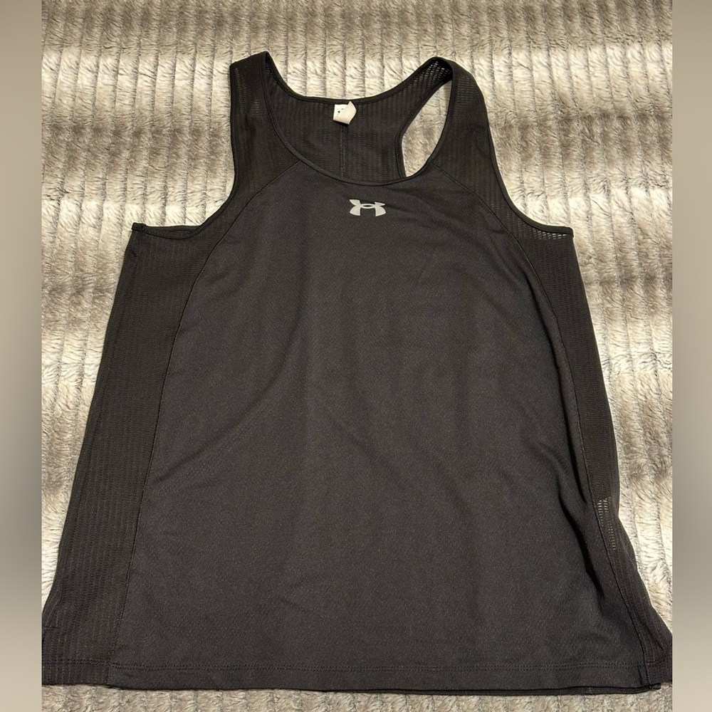 Under Armour Women’s Tank 
Size Small